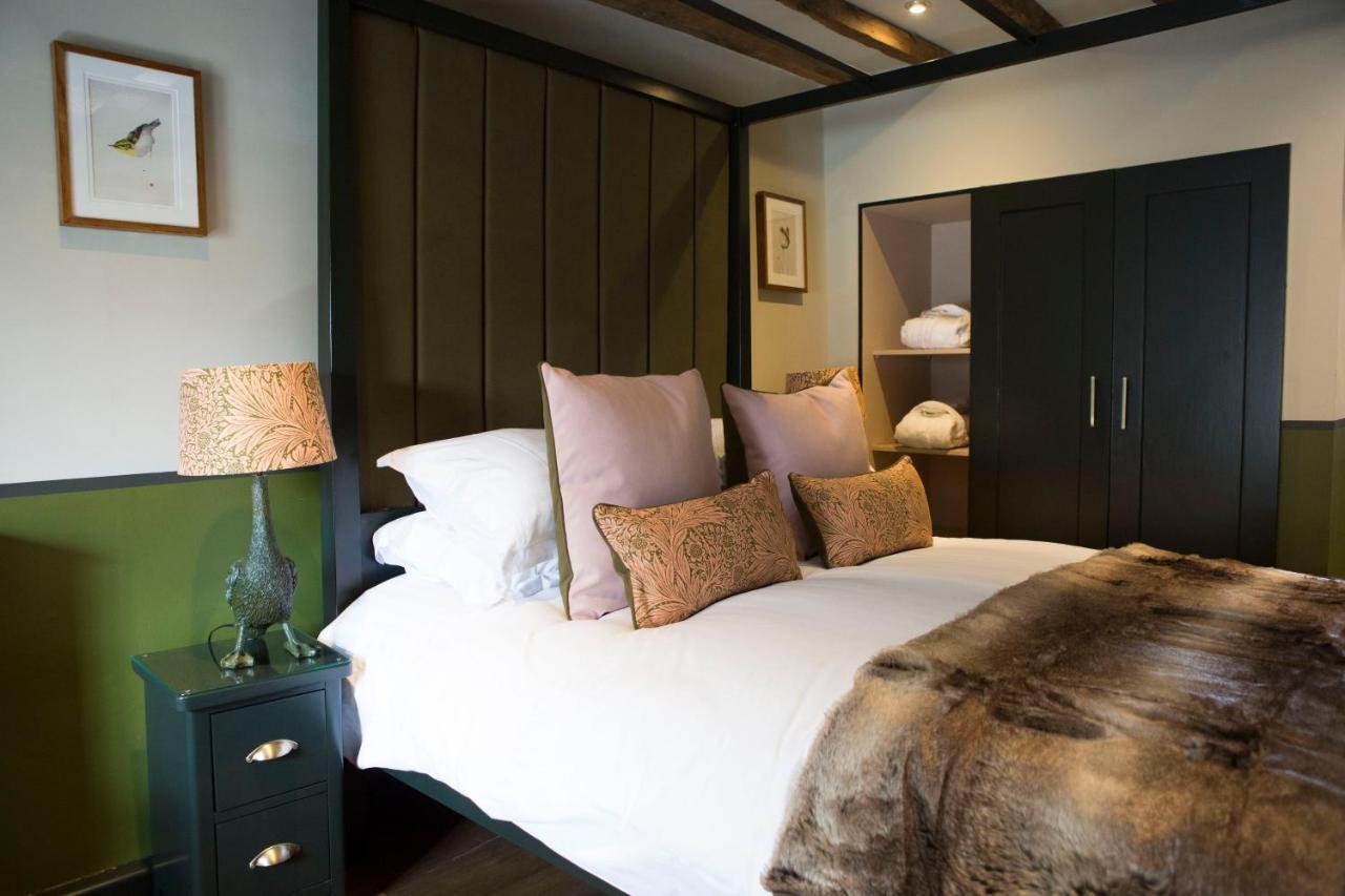 Mason'S Arms Hotel Bowland Bridge Екстериор снимка