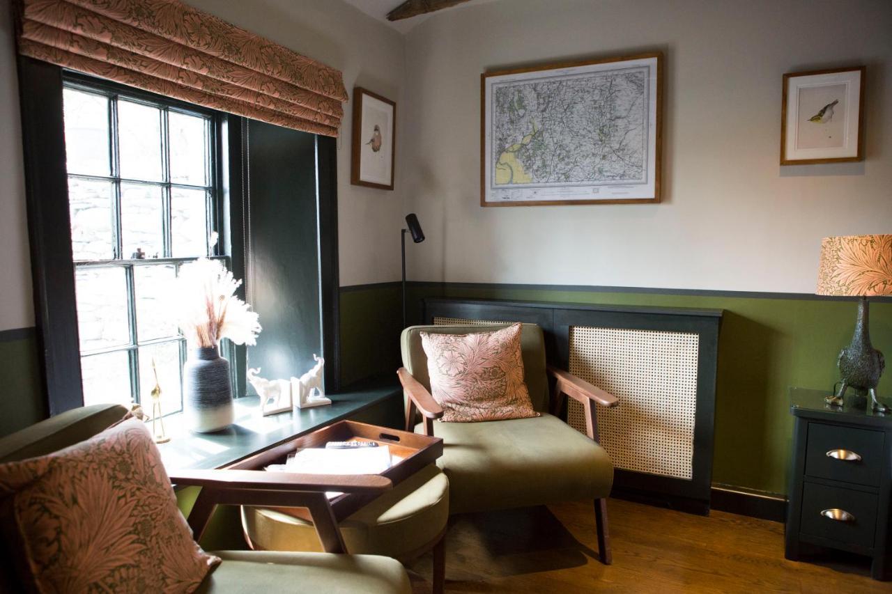 Mason'S Arms Hotel Bowland Bridge Екстериор снимка