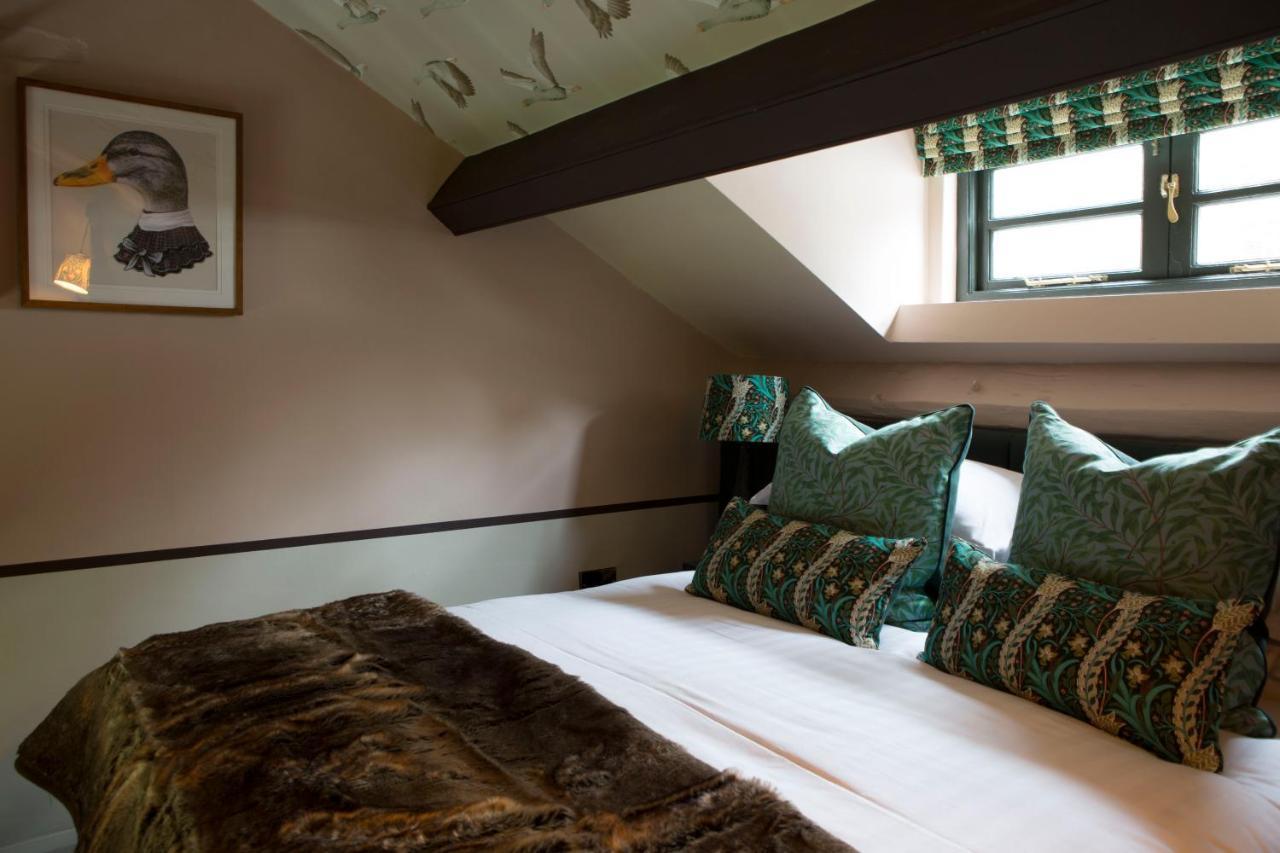 Mason'S Arms Hotel Bowland Bridge Екстериор снимка