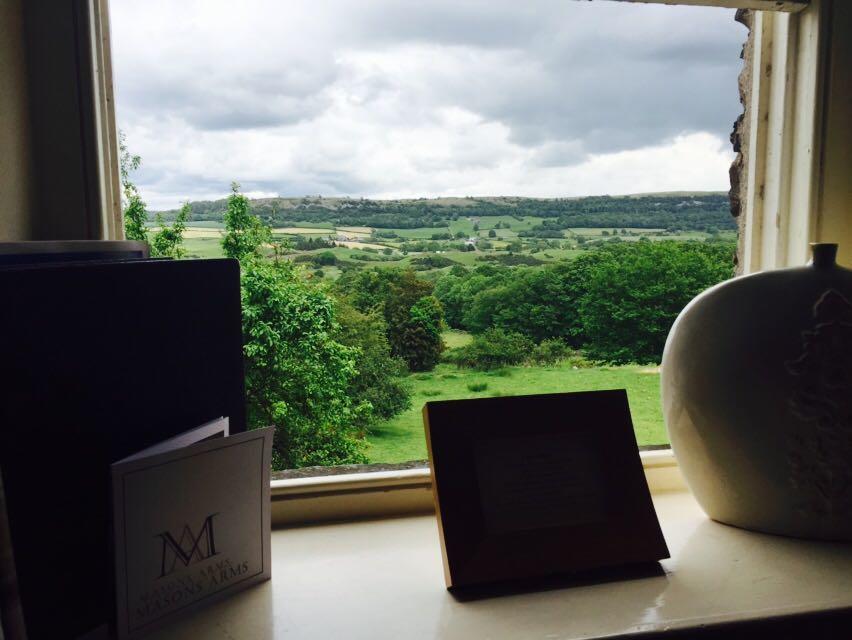 Mason'S Arms Hotel Bowland Bridge Екстериор снимка