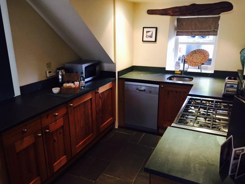 Mason'S Arms Hotel Bowland Bridge Екстериор снимка